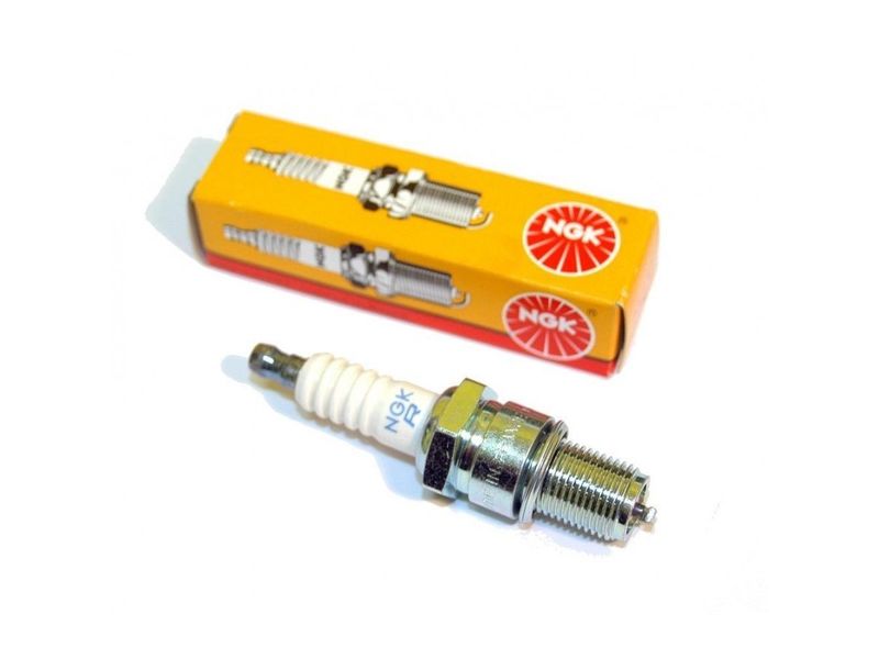 Spark Plug BPR7ES for JONO & JOHNO 6.5HP Vertical Shaft Engines