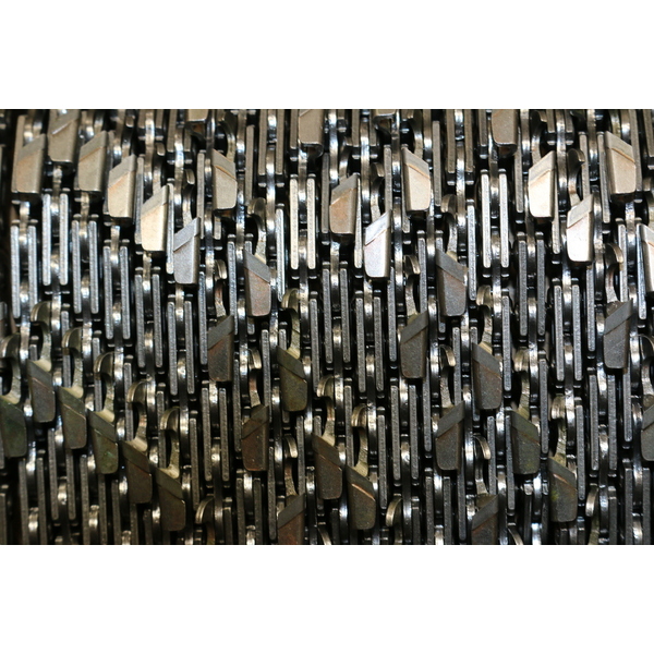 25ft Roll of Carbide Tungsten Chainsaw Chain 3/8 058 Semi Chisel Saw
